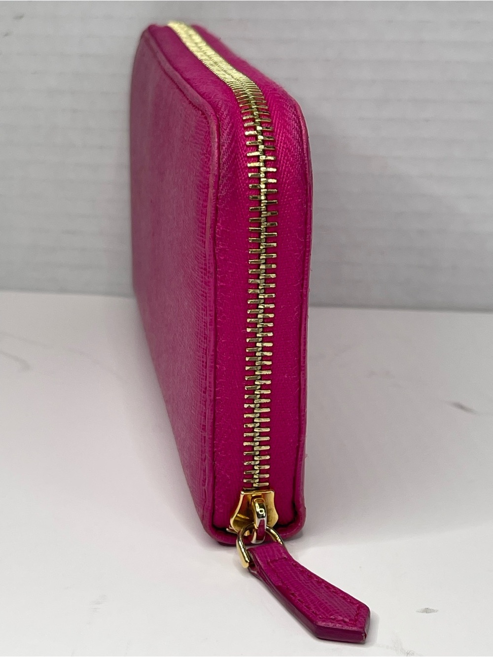 Fendi Pink Saffiano Leather Long Zippy Wallet With Dust Bag - Picture 4 of 16